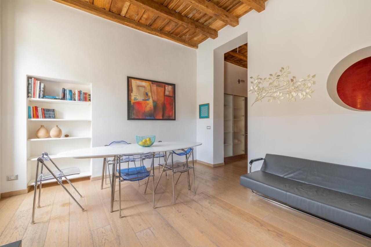 Modern apartment in Campo de Fiori Roma Esterno foto